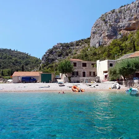 Apartmán By The Sea Cove Zarace - Gdinj, Hvar - 9675 *
